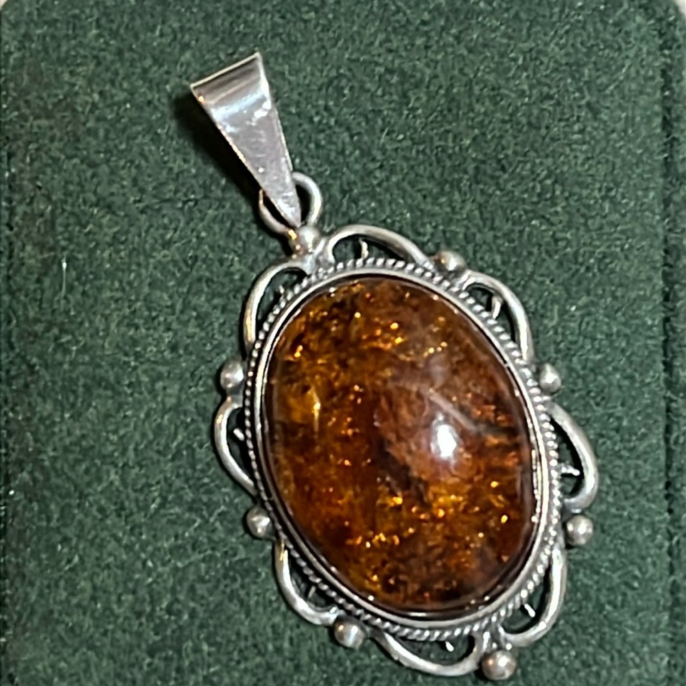 Vintage Sterling Silver Amber? Pendant - Picture 5 of 13